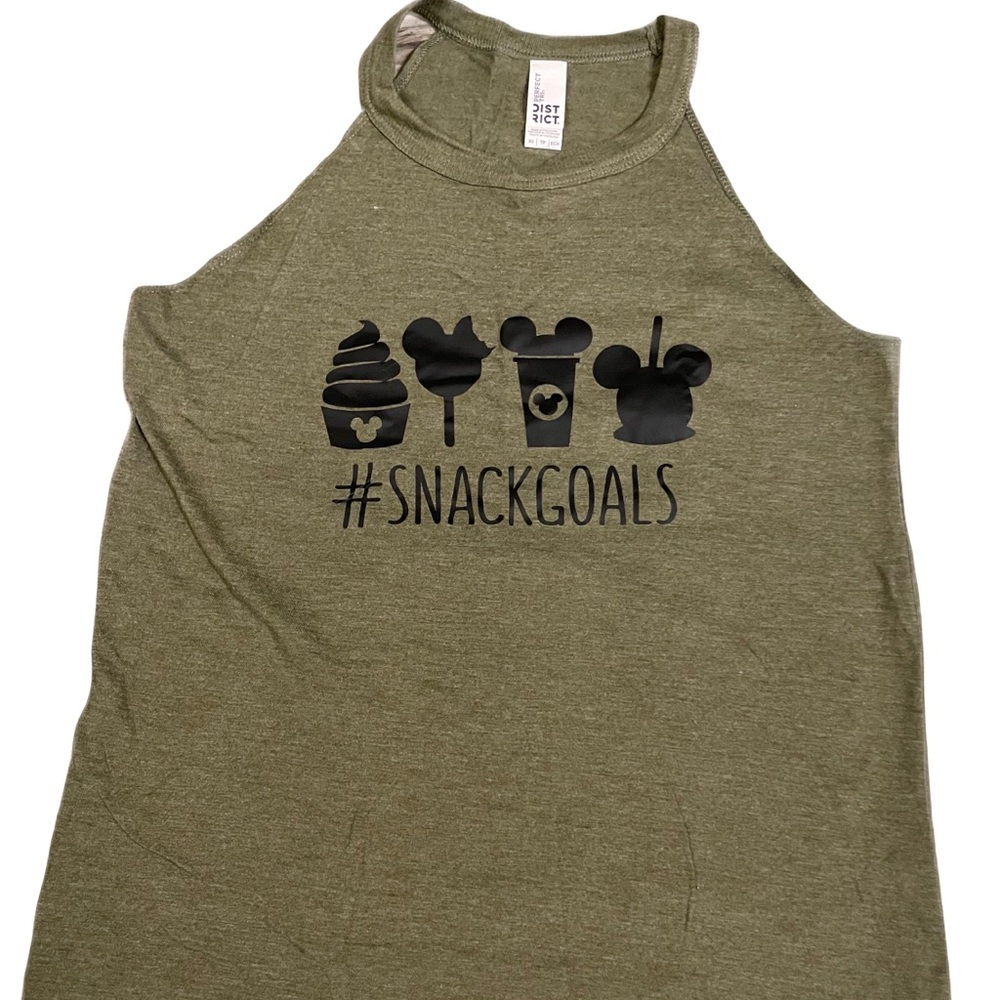 ❤️ DISNEY GRAPHIC SNACK GOALS TANK TOP SIZE XS